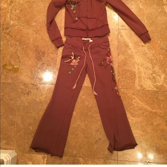 ❌sold Miss me brown cutoff /Capri sweats hoodie - Picture 5 of 5